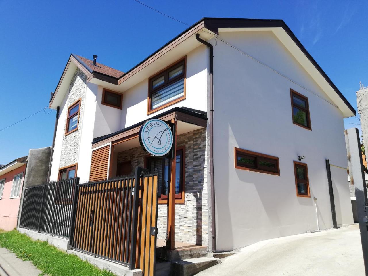 Abriga Bed And Breakfast Coyhaique Eksteriør billede